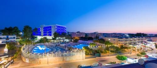 Hotel Vibra Riviera, Bahia de Sant Antoni bei Es Cubells