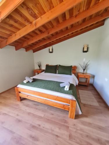 1 queen bed