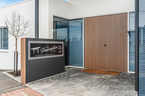 Iekārtas, The Prescription Pad - Group Getaway for Families in Shearwater