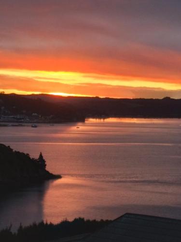 The Tawnys Gatehouse in Russell