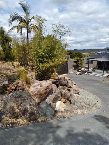 The Tawnys Gatehouse in Russell