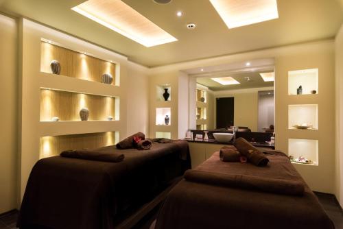 Lion Hotel Borovets - image 6