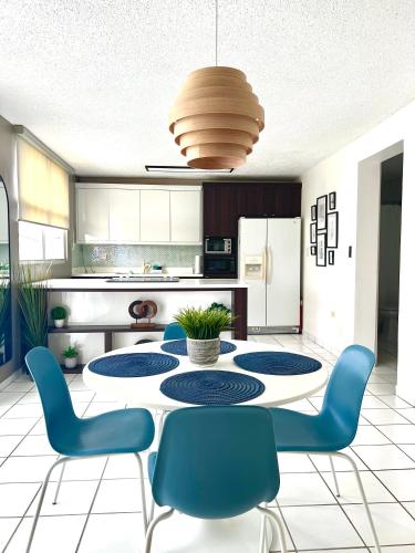 The Choliseo Bayside Stay in Hato Rey Norte
