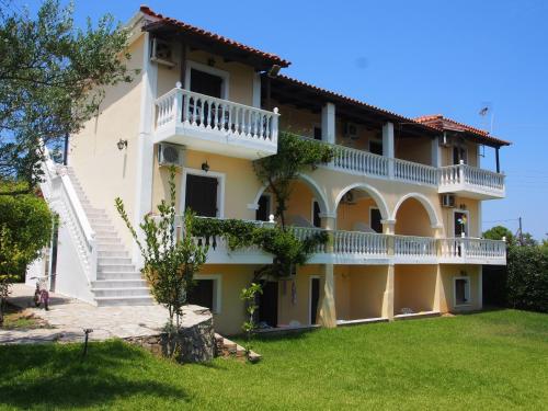 Studios Petra - Accommodation - Kipseli