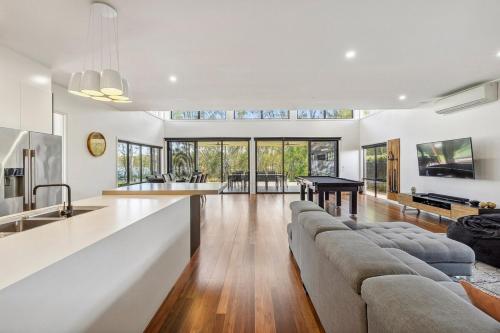 Bundalong Luxury Riverfront Escape in Bundalong