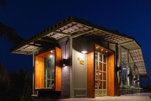 Restaurant, STAY.PILAFarm in Phetchabun