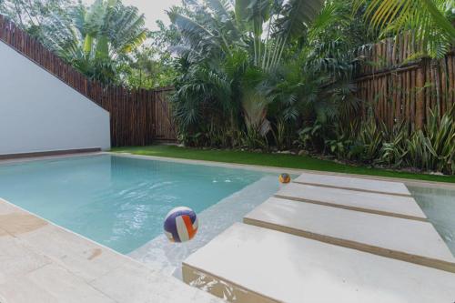 4Bed Luxury Villa with 2 Private Pools in Tulum, Mexico