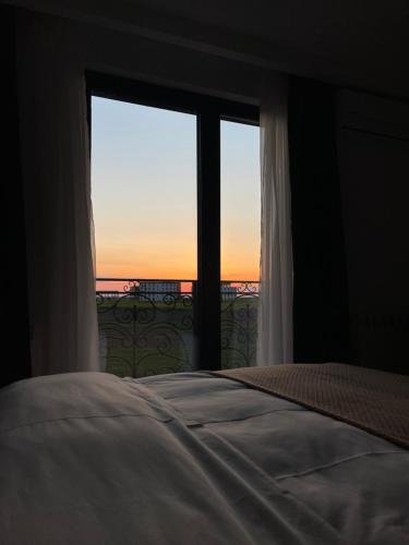 A környék, KIMMIY hotel贝尔格莱德可眯酒店 in Surčin