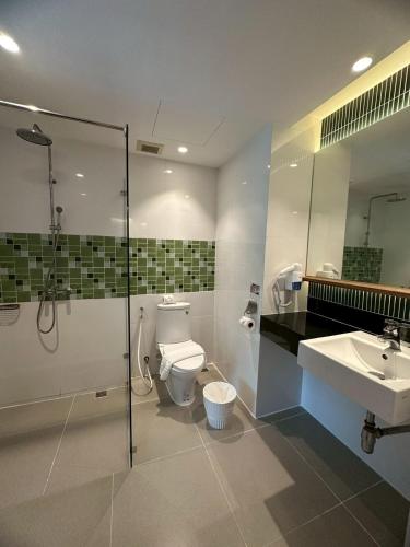 room detail thumbnail 2