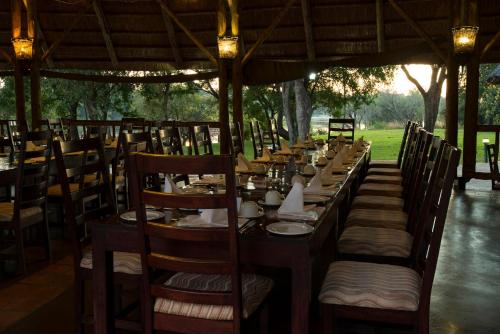 Azambezi River Lodge