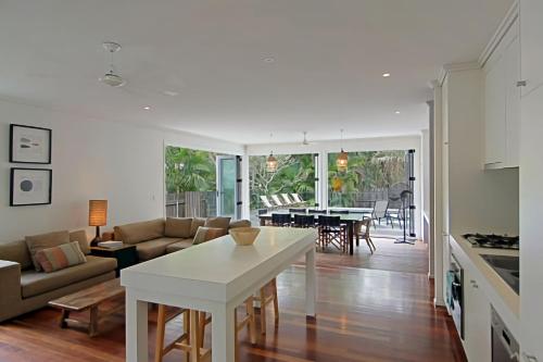 Lantana Beach House - 77 Butler Street - image 4