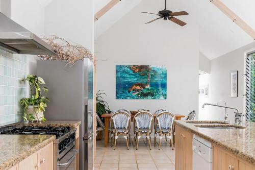 Belongil Summerhouse 12 Childe Street in หาดเบลองกิล