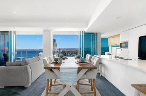 Skyview on Surfers - 3 BDR Level 52 Sub-Penthouse, Gold Coast (zdjęcie 8)