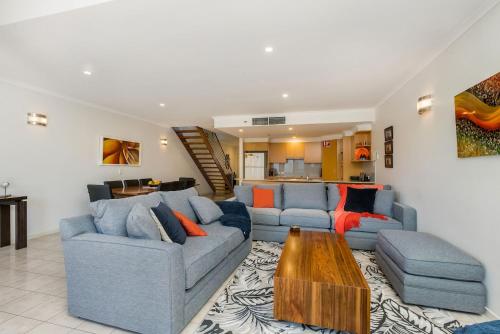Absolute Solace - 2 - 8 Lawson Street, Byron Bay