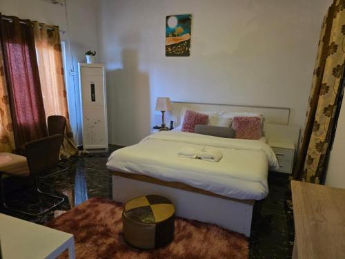 Sems Hillview Hotel  in Accra