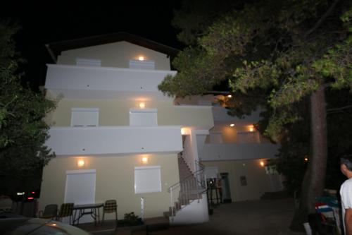  Novalja Inn 2 in Novalja