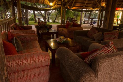 Azambezi River Lodge