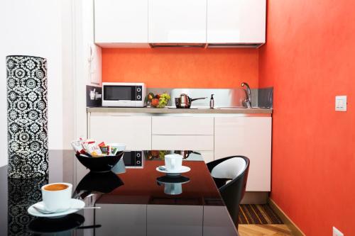 Studio Apartment image 6