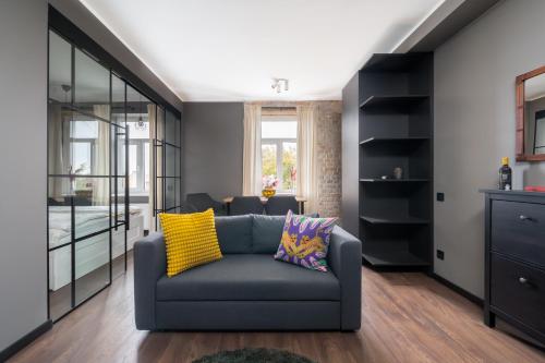 Sunny 1BR Apartment near Park & Stadium, Riga (fotografie 2)
