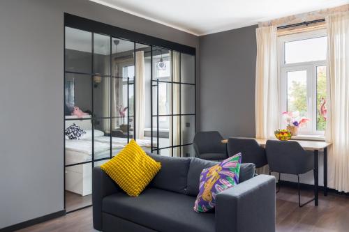 Sunny 1BR Apartment near Park & Stadium, Riga (fotografie 4)