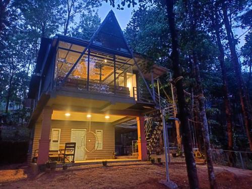 外部景觀, Wild root stay- Aster Chalet in 瓦拉杜爾