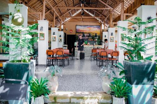 Lobi, Nam garden lodge in Nam Cat Tien