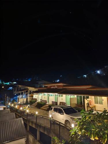 เอวาเฮ้าส์ ภูชี้ฟ้า avahouse phuchifa in Wiang Kaen (Chiang Rai)