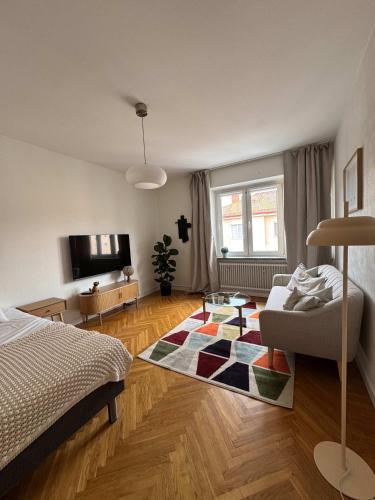 Easy living in suburban studio - Apartment - Stockholm