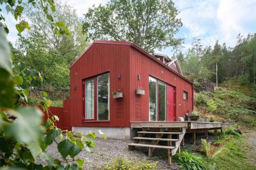 Cute and Cozy Guesthouse near Water in Tyresö