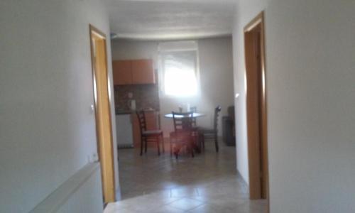  Apartment Laura in Gračac
