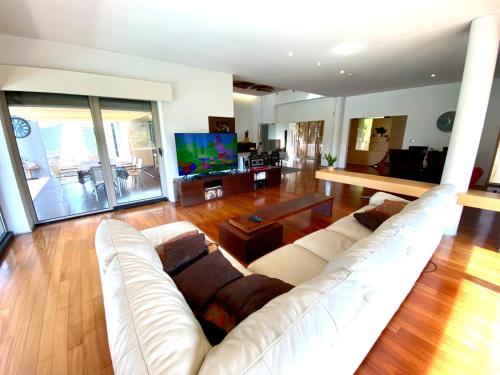 Villa les escapades luxo & piscine in Santa Maria Da Feira