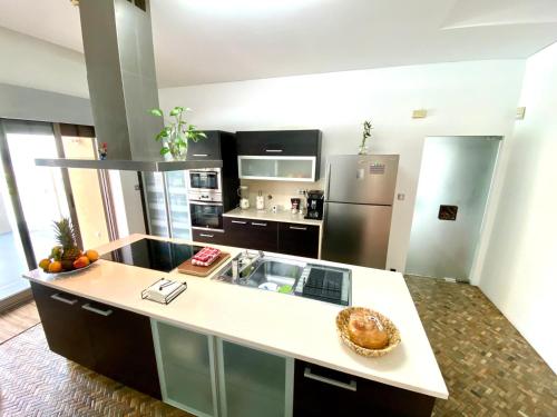 Villa les escapades luxo & piscine in Santa Maria Da Feira