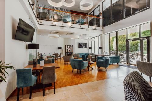 Спільний лаунж/ТБ зона, Aparthotel Termy Uniejów (Aparthotel Termy Uniejow) in Унеюв