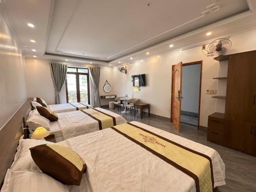 Oanh Thư Hotel (Oanh Thu Hotel) in Meo Vac