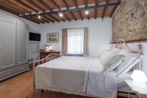 Monteriggioni Castel Le Torri e Il Borgo in 蒙特利基奧尼