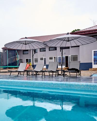 泳池, Résidence meublée kribi (Residence meublee kribi) in 克里比