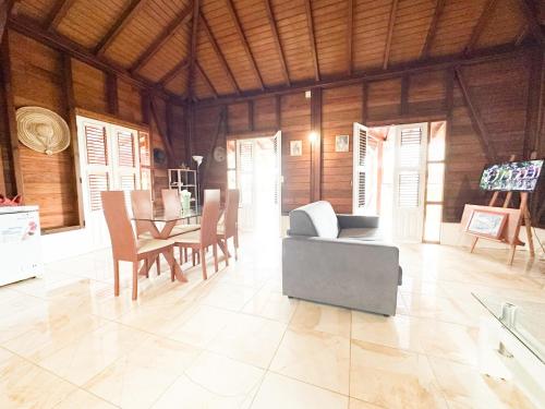 Pavillon Cosy 3 Chambre en Guadeloupe in Massioux