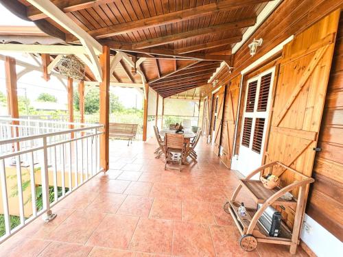 Pavillon Cosy 3 Chambre en Guadeloupe in Massioux