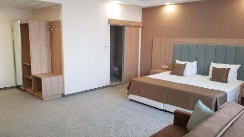 SPS Hotel - image 5