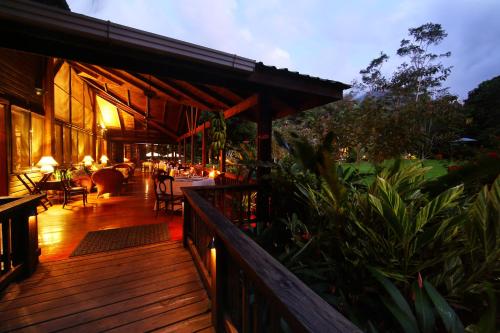 Ресторан, The Lodge & Spa at Pico Bonito in El Pino