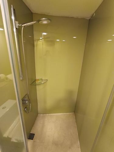 KLCC Sky Villa Suites Vortex - image 14