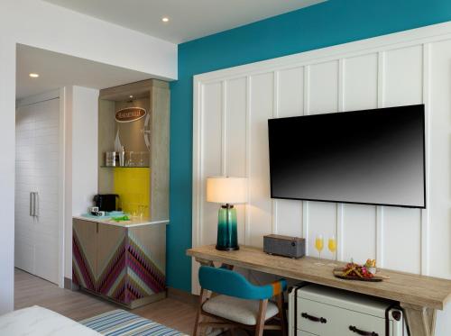 room detail thumbnail 1