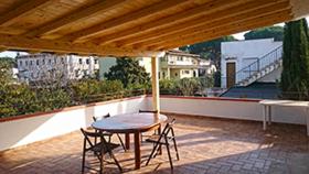 2 bedrooms, 4 beds