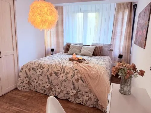 BIELEFELD CITY APARTMENTS - Cozy - 2 Schlafzimmer, voll ausgestattete Küche, modernes Badezimmer, schnelles WLAN in Bielefeld, Deutschland