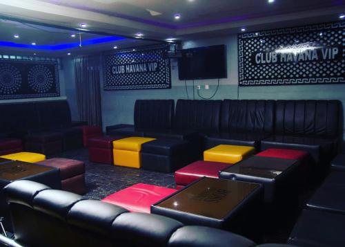 BOSS Hotels & Suites Lagos – Lagos, NY