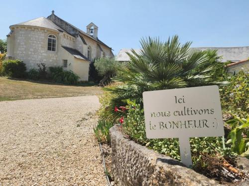 Le prieuré (Le prieure) in Morton (Poitou-Charentes)