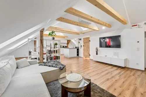 TOP Apartments - Modernes Appartement im Stadtzentrum - Klima - Netflix in Ludwigsburg, Deutschland