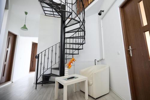 Előcsarnok, Mountain Apartments SuperSki in Cavnic