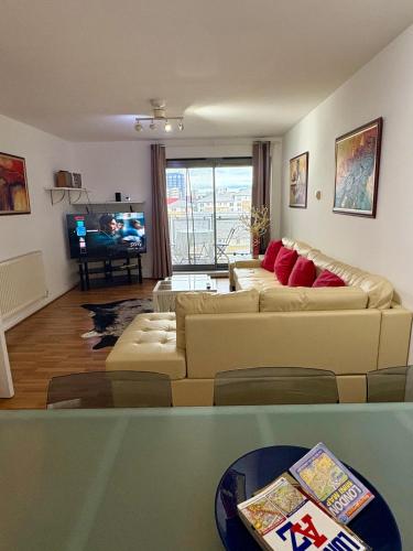 Room 1 or 2 ppl near EXCEL, O2, Canary Wharf - London, Londyn