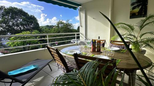 Ti Colibri, 4 pers, appartement calme proche plage - Location saisonnière - Le Robert